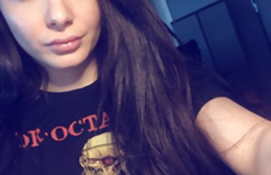 Cosplay Naive Masturbates در یک اتاق پخش فیلم سکس کامل صورتی ، قسمت 7