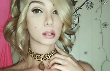 خواهر جوان روی صورتش تقدیر می کند عکسهای سکسی کامل