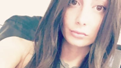 زیبایی فیلم کامل خارجی سکسی Bella Natrual Busty زیبایی طولانی جلوی دوربین می رود