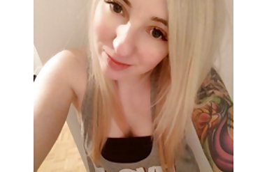 Tinka Busty عاشق دیک است در حالی سکس کامل گلشیفته فراهانی که والدین می خوابند