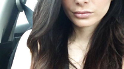 دختر لاتین سکس کامل قدیمی Busty سوار دیلدو می شود و رقص می کند