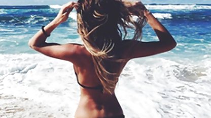 آلیس فیلم سکسی داستانی کامل در سرزمین عجایب